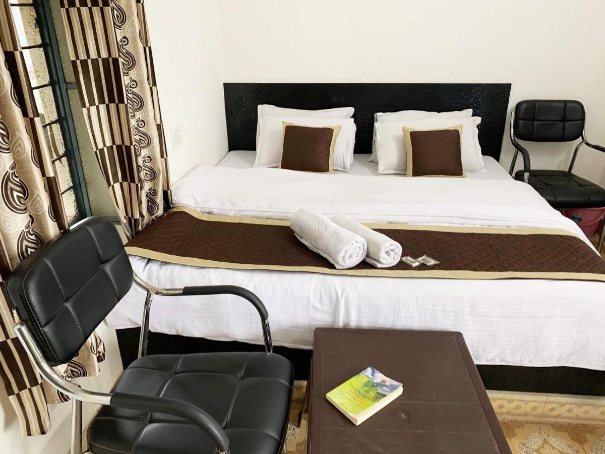 Il Padrino Hotel Пушкар Экстерьер фото